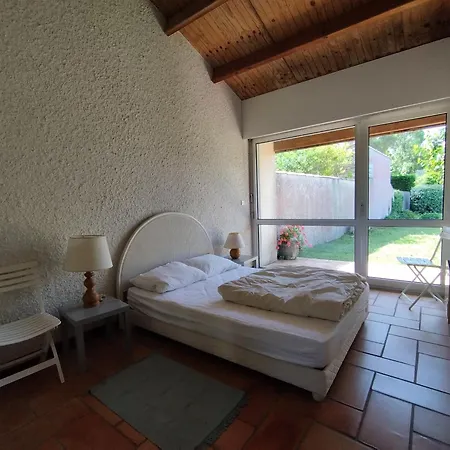 Maison Saint-georges-d'oleron, 5 Pieces, 8 Personnes - Fr-1-778-9 بيت للعطل *